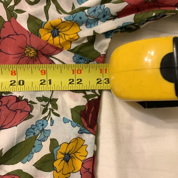 Talbots Red and Green Buttoned Mandarin Collar Blouse - Picture 8 of 9